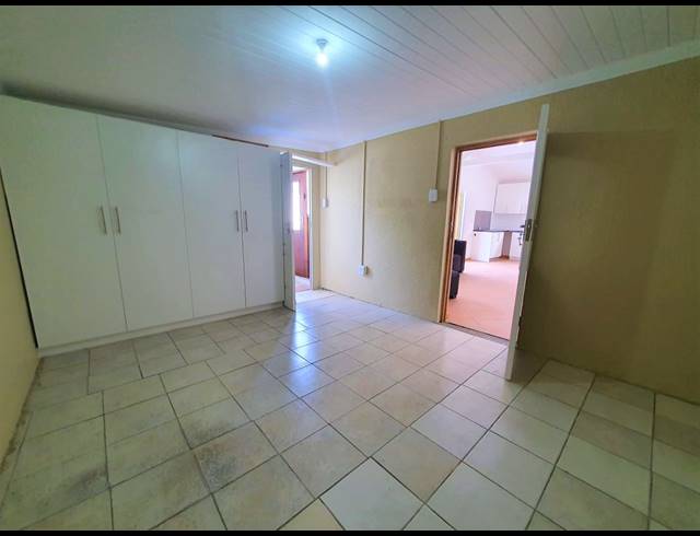 1 BEDROOM APARTMENT TO LET IN THORNTON
